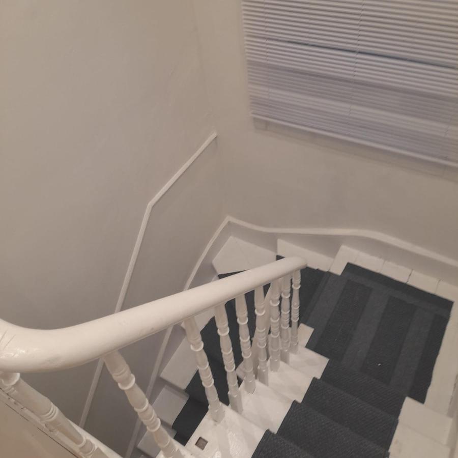 Self-Contained Flat On The 2Nd Floor You Will Share With One Other Guest, In A Family House 2 Minutes Walk From Tufnell Park Station 2Nd Floor With Stairs Londyn Zewnętrze zdjęcie