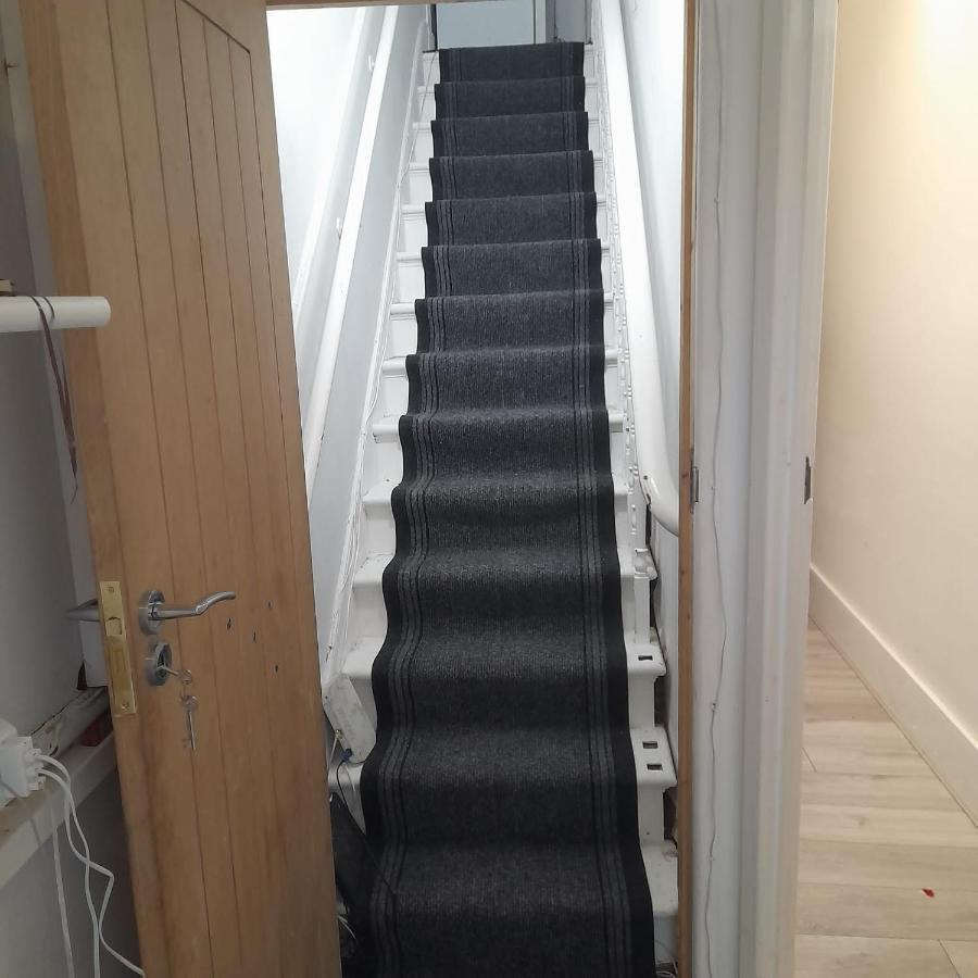 Self-Contained Flat On The 2Nd Floor You Will Share With One Other Guest, In A Family House 2 Minutes Walk From Tufnell Park Station 2Nd Floor With Stairs Londyn Zewnętrze zdjęcie
